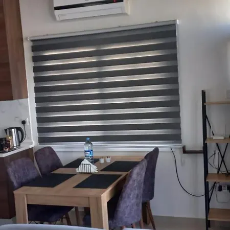 Oytam Apartment